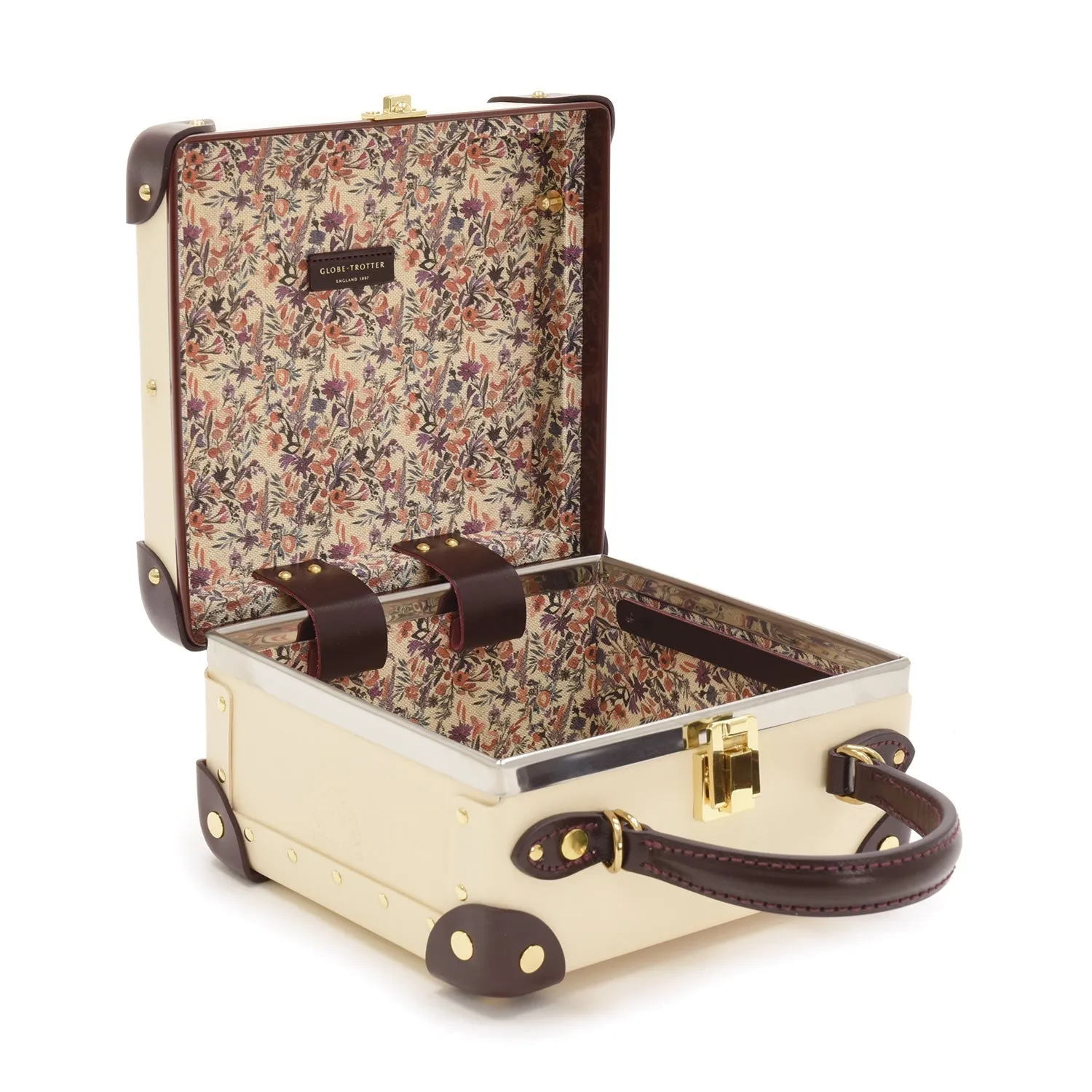 Chelsea Garden · London Square | Ivory/Burgundy