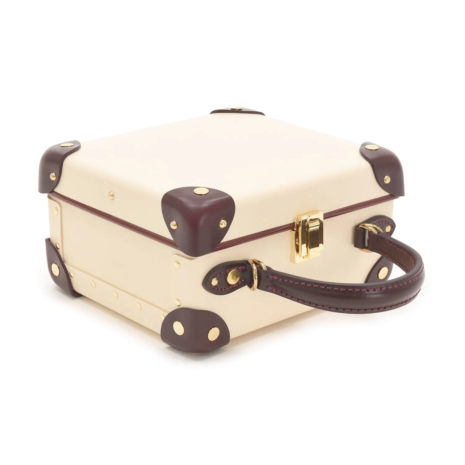 Chelsea Garden · London Square | Ivory/Burgundy