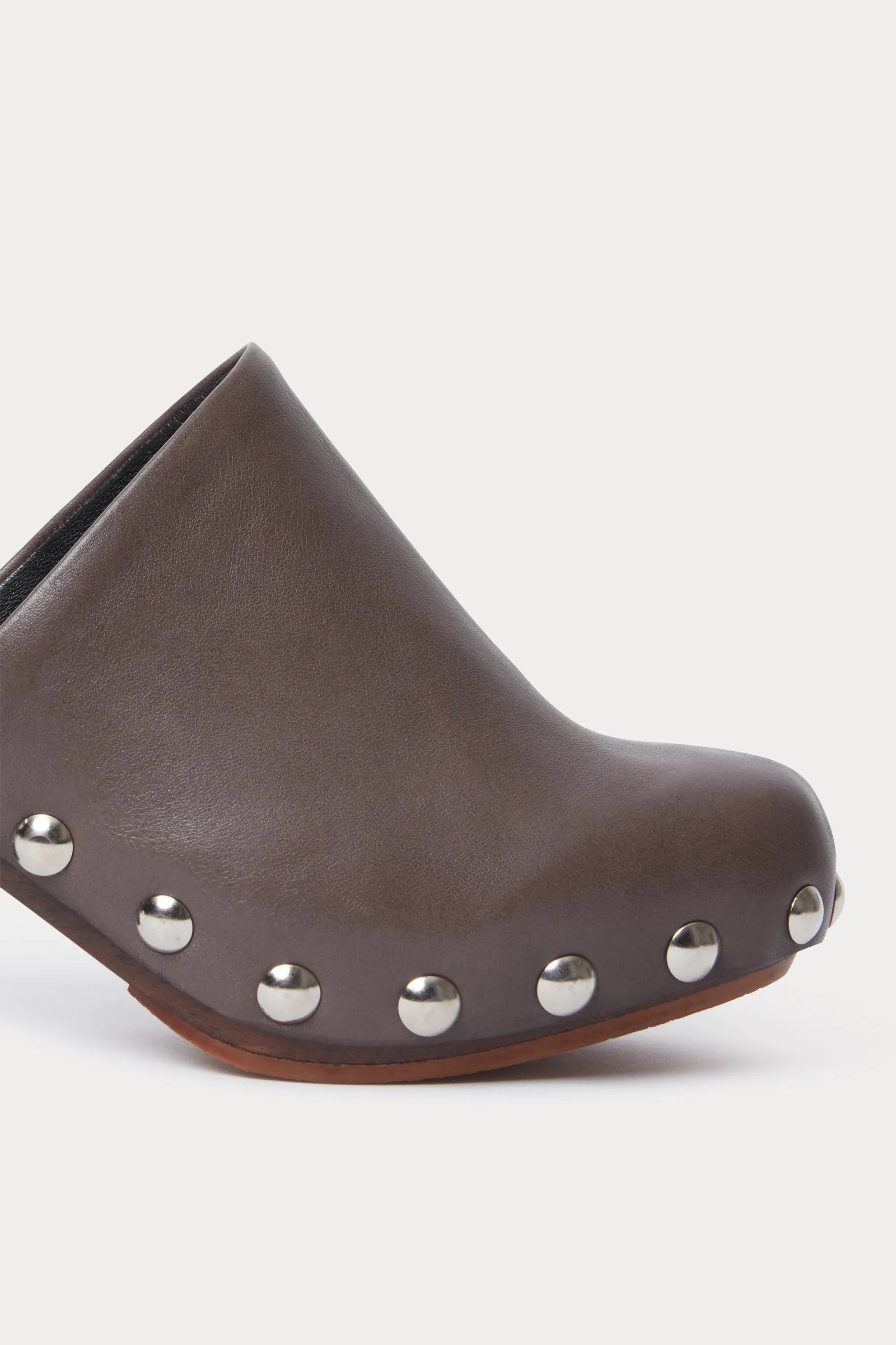 Gyles Clog