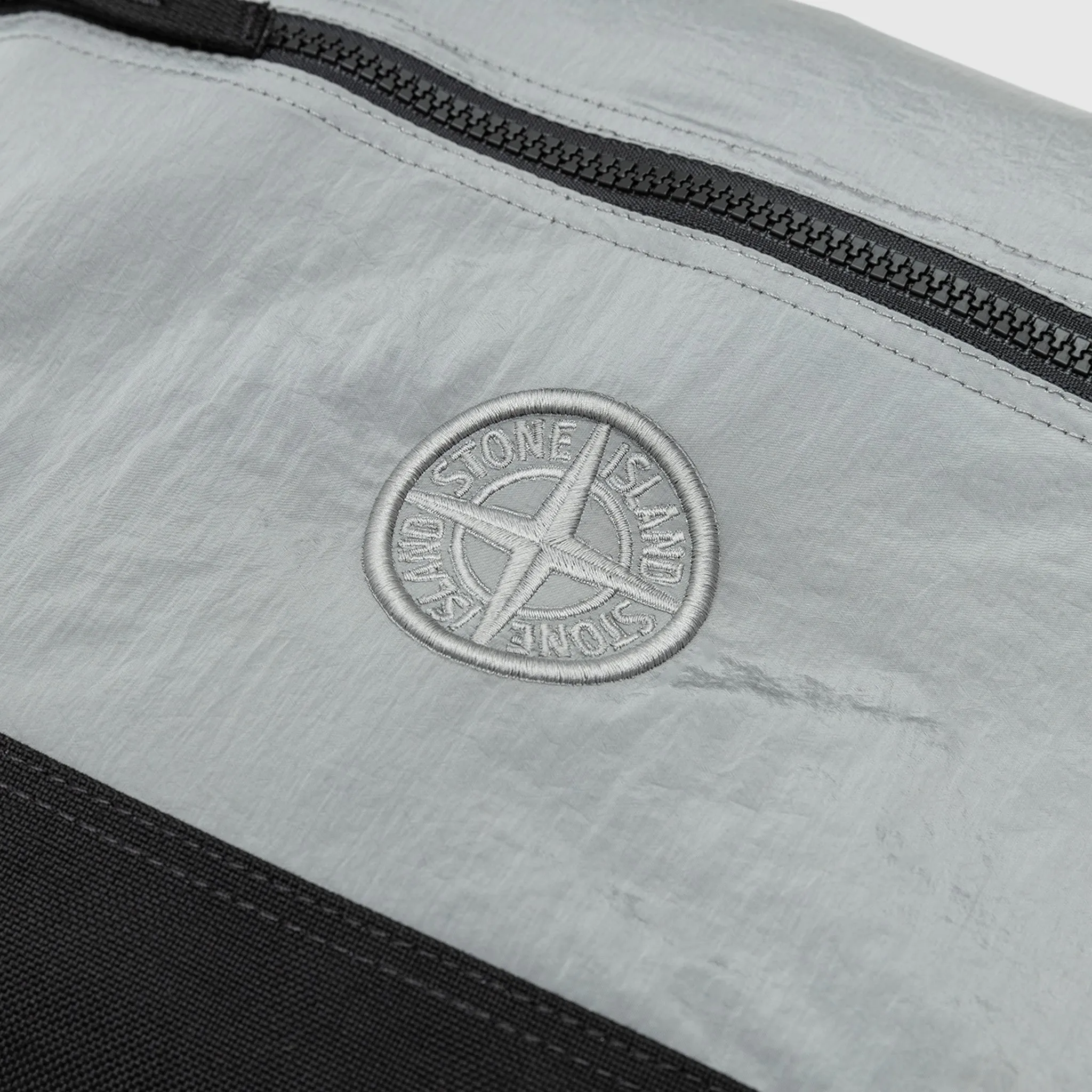 NYLON METAL IN ECONYL® LAPTOP CASE