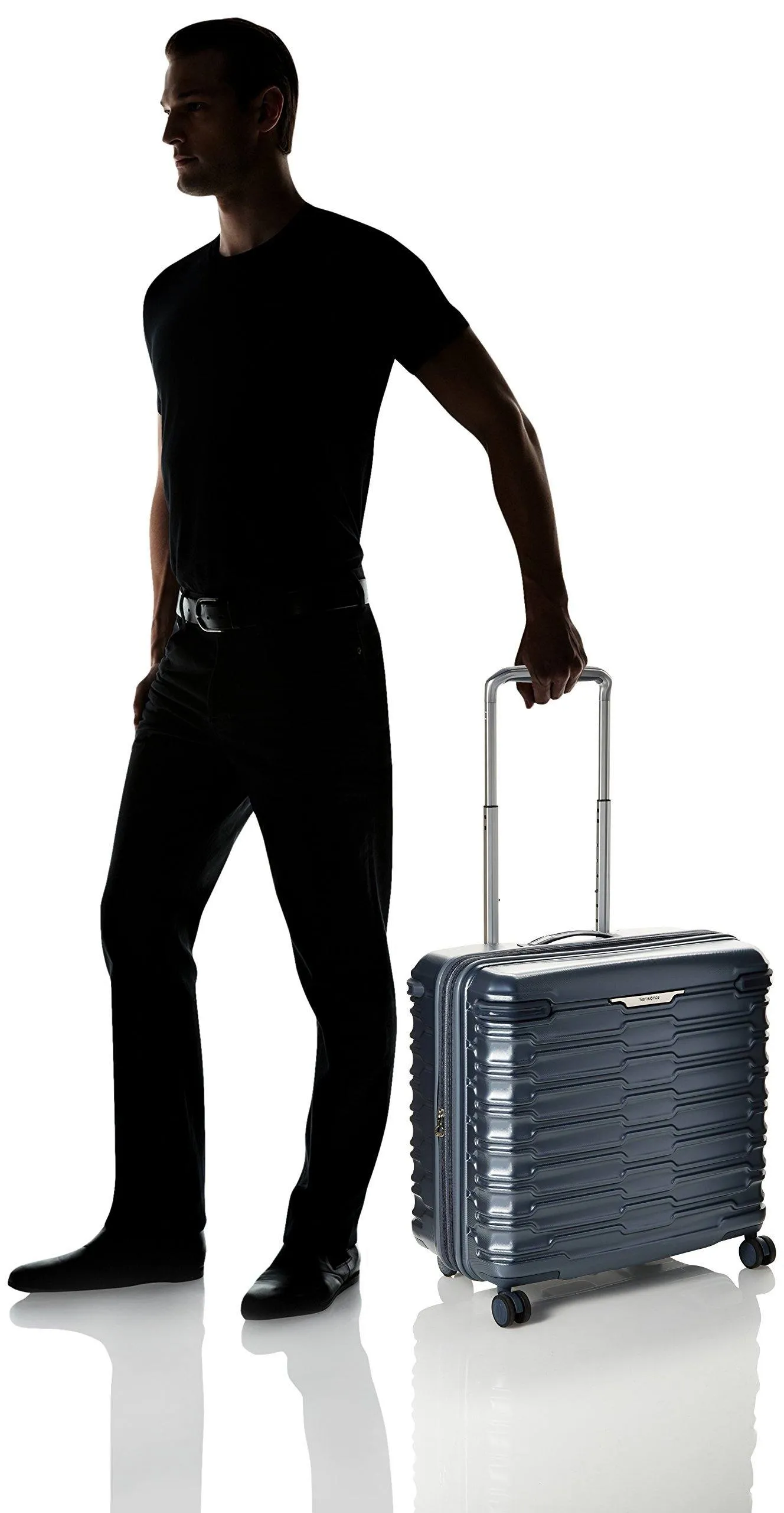 Samsonite Stryde 22" 4-Wheel Medium Luggage